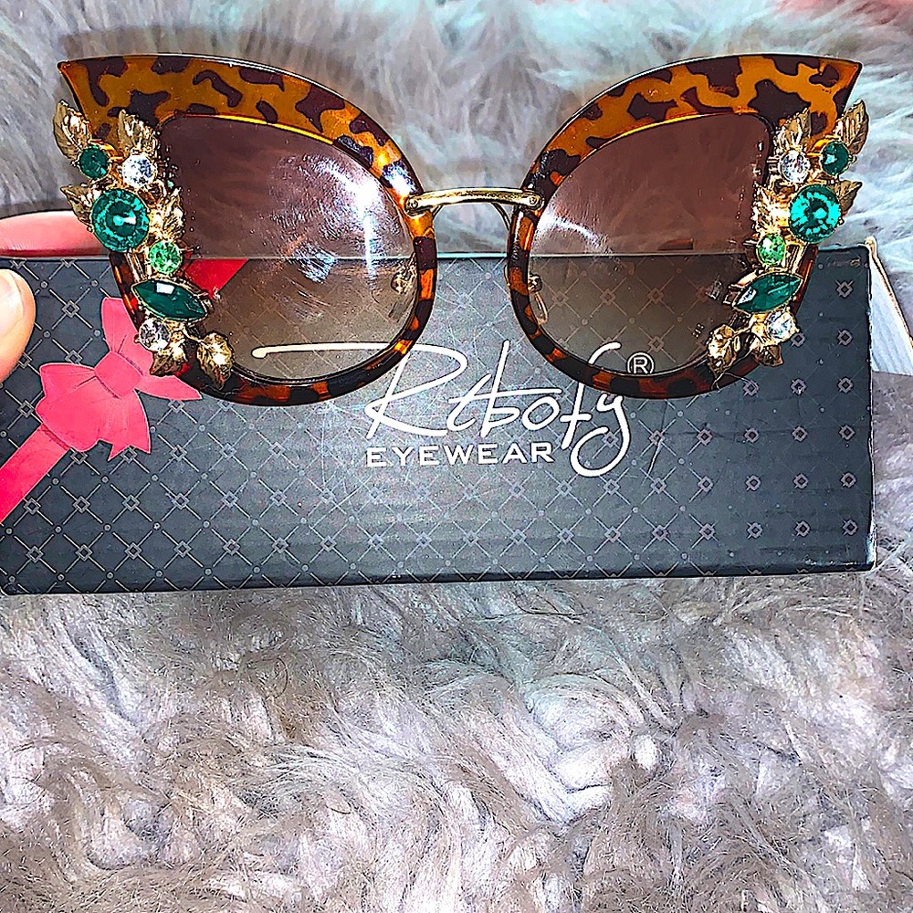 Sun Glasses, Shades,Eye Wear